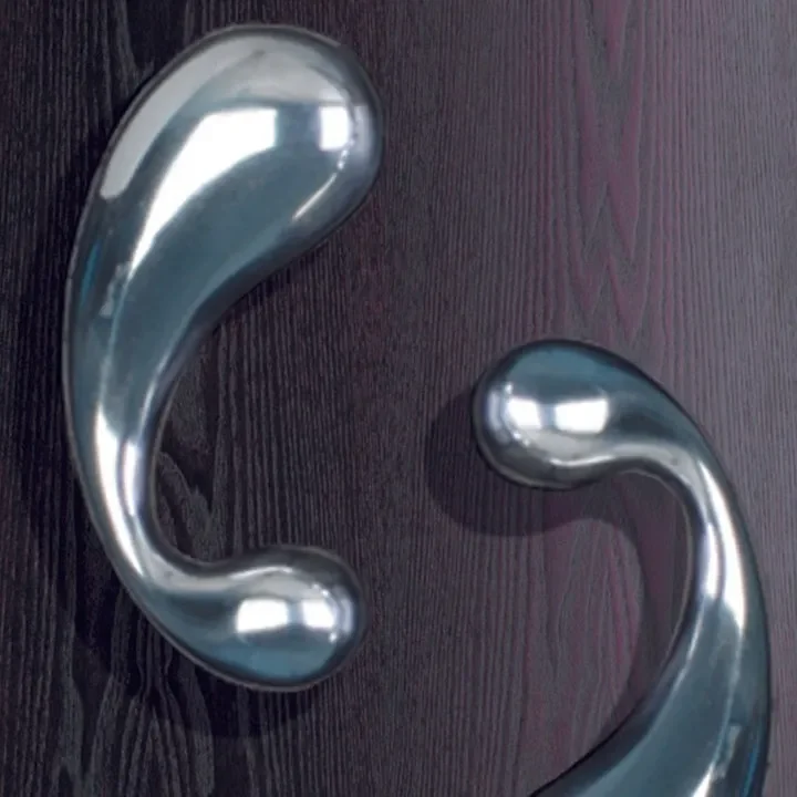 Squib Pull Handle