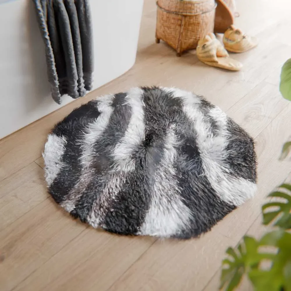 Black And White Fur Bathmat