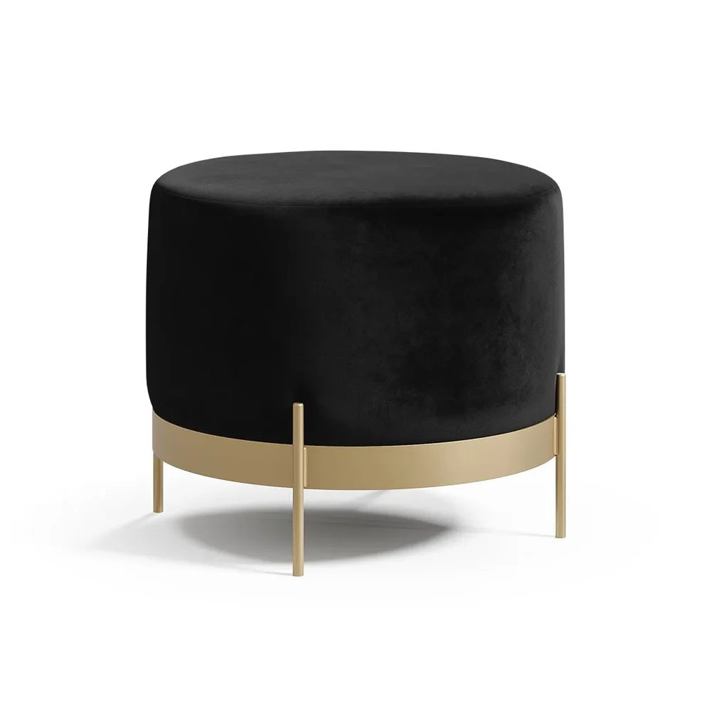 Ravena M Pouf