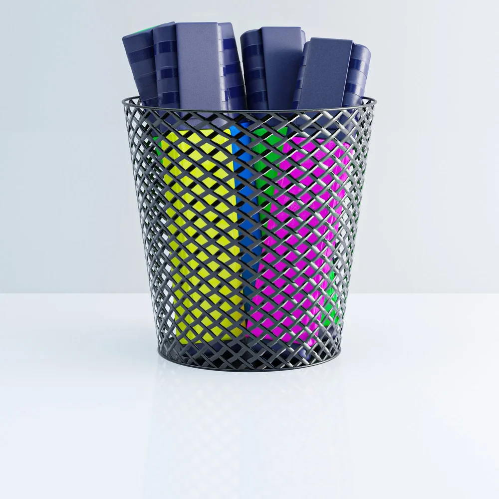Pen Box Or Pen Can With Text Markers
