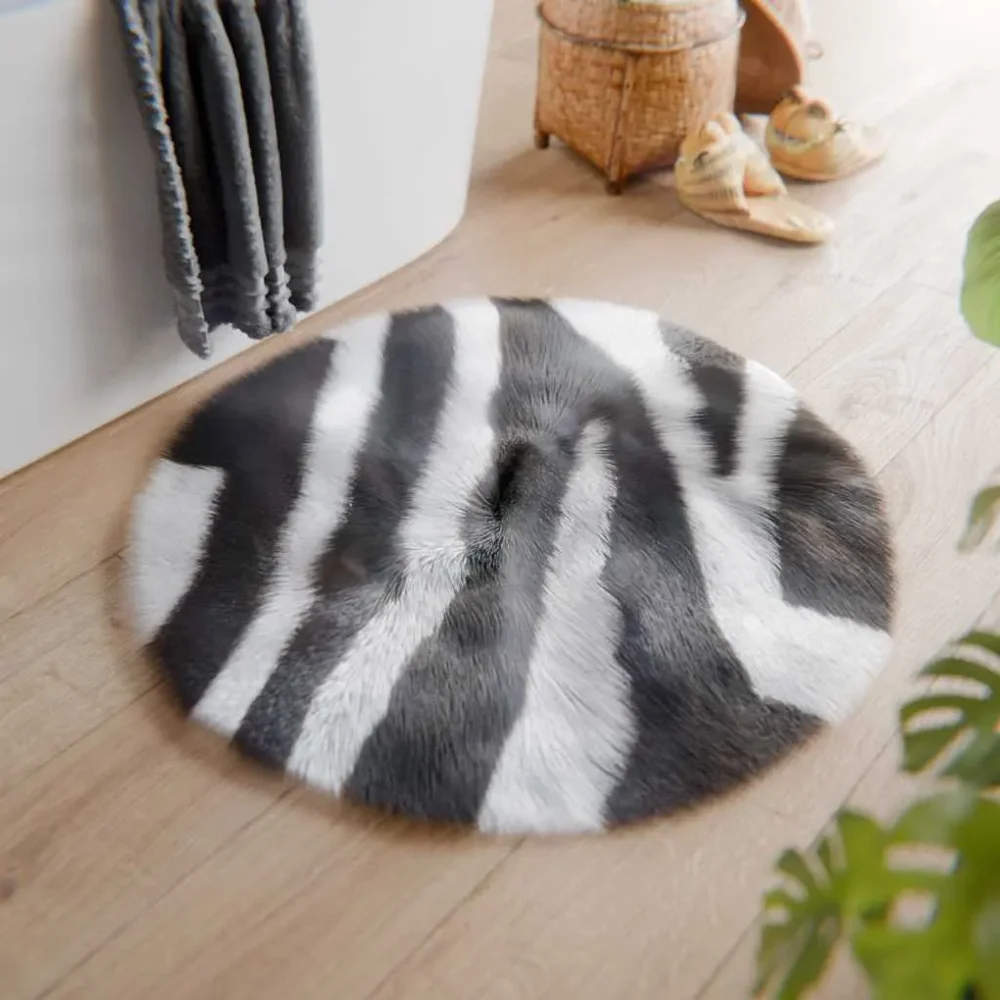 Black And White Fur Bathmat