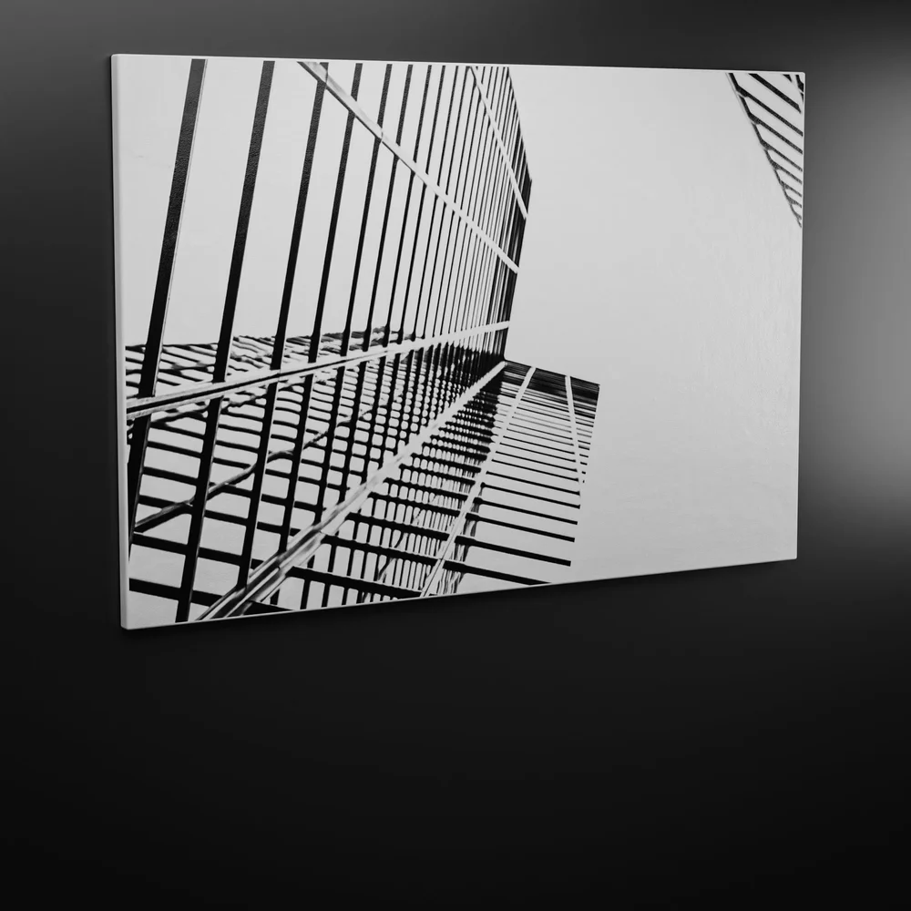 Canvas Black And White Art (1x1.5 M)