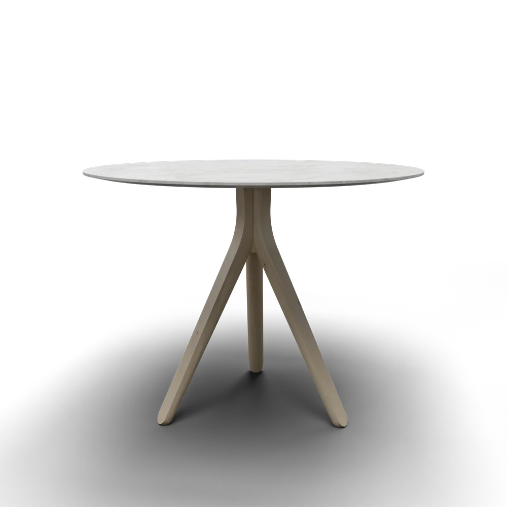 Nuez Table