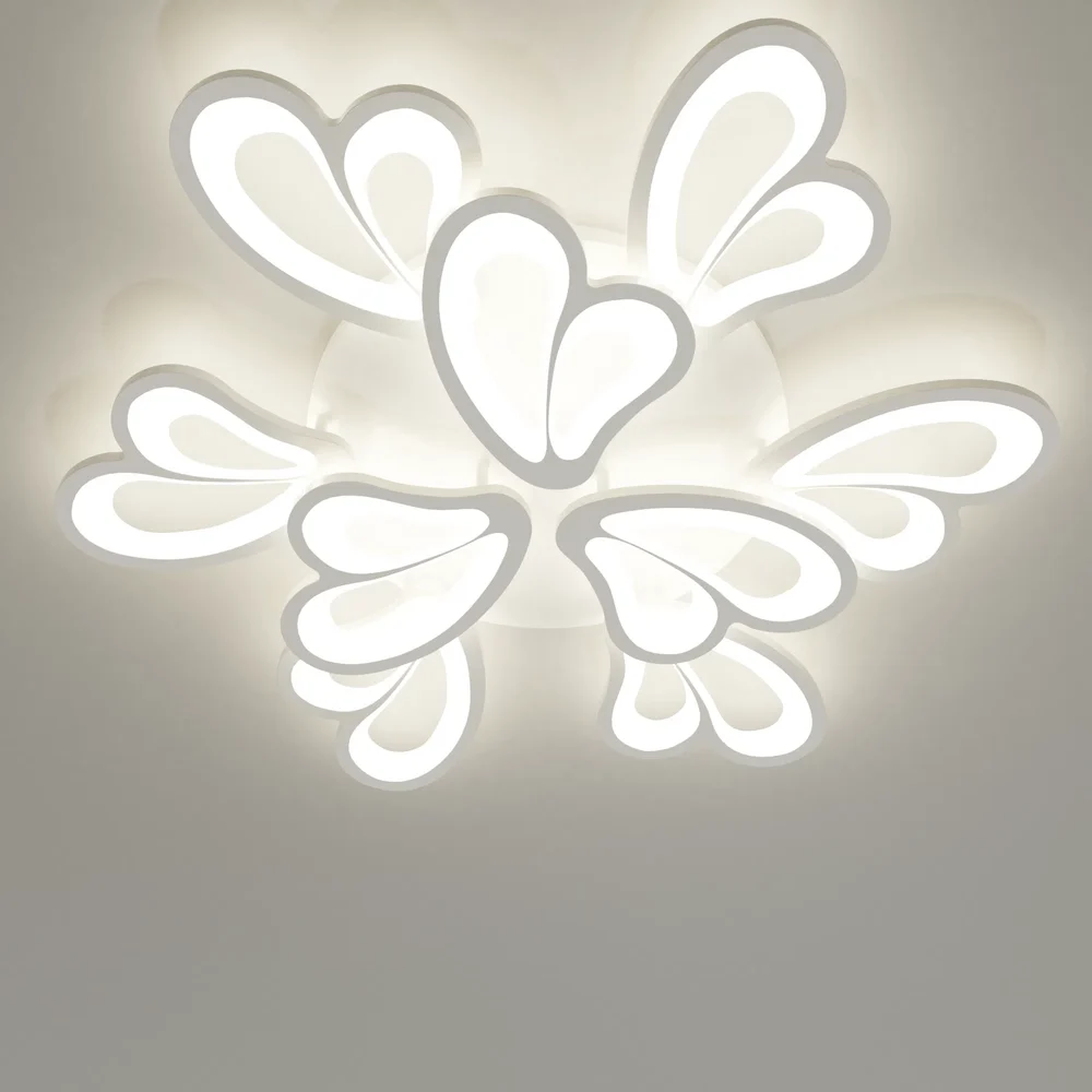 Large 9 Heads Modern Ceiling Lamp (Water Lily).