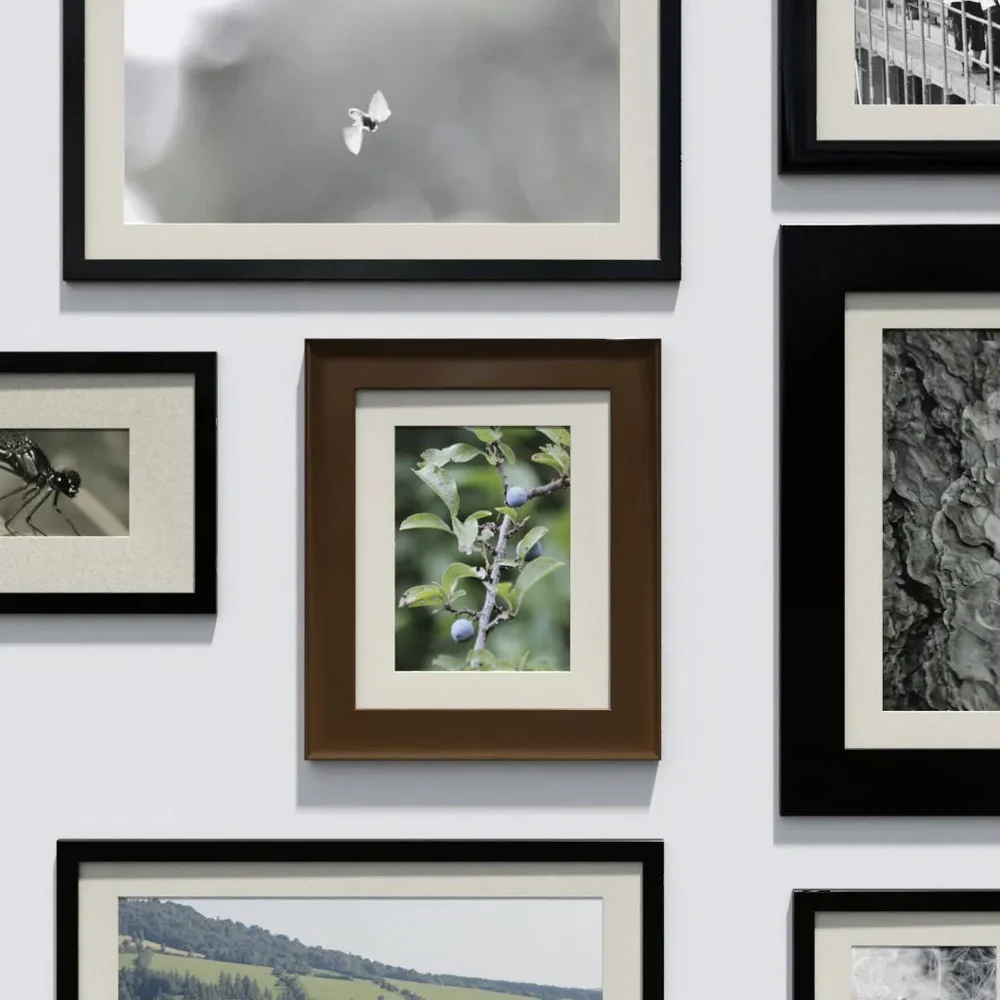Photo Frame 'Anyframe' With Forrest Berries